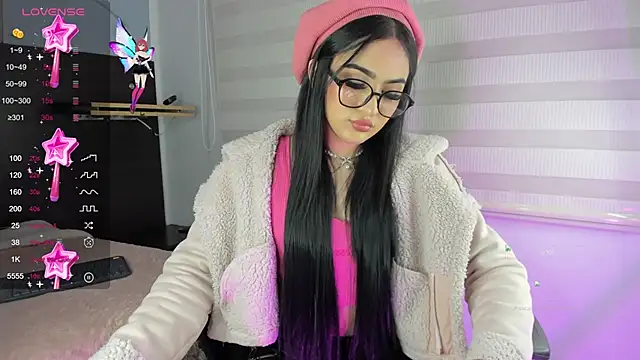 Snapshot of miss__ivyy chatting on October 2025 10:51:02 PM miss ivyy online show from October 2025 10:51:02 PM