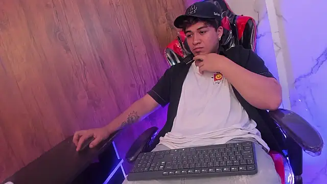 juanmechanic  online show from March 2026 01:15:02 PM