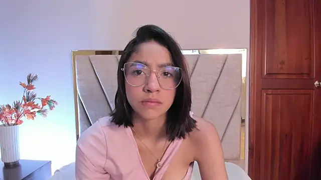 IvyJhons online show from January 2026 11:48:01 AM