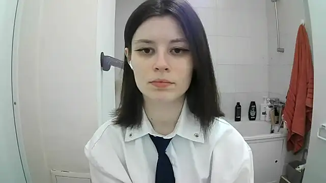 EdlinEngelby online show from September 2025 04:21:02 PM