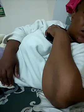 Ebonyboobsmilk online show from September 2025 06:31:01 PM