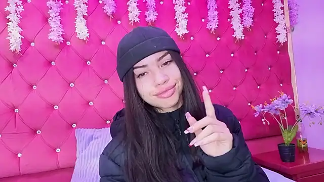 Nanis James online show from January 2026 03:22:01 AM