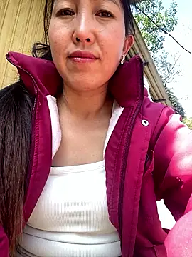 Huong-Ly online show from January 2026 05:55:01 AM