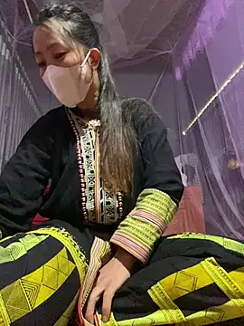 Huong-Ly online show from February 2026 07:48:01 AM