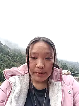 MuiNay online show from February 2026 12:27:02 AM