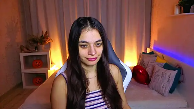 Leila Hefner online show from November 2025 03:07:01 AM