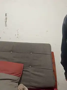 crhong666 online show from April 2026 01:19:01 AM