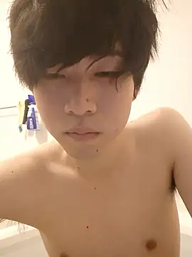 Snapshot of tanaka113 chatting on February 2026 03:47:01 AM tanaka113 online show from February 2026 03:47:01 AM