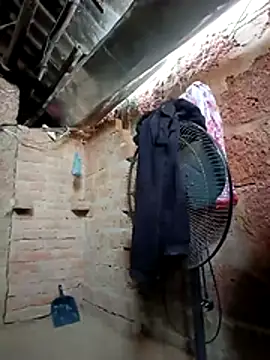 nughtytommy01 online show from December 2025 08:22:01 AM