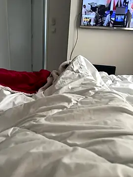 LesAmantsAE2 online show from October 2025 06:47:02 AM