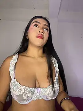 Snapshot of Michelle_johnson_ chatting on October 2025 06:53:02 PM Michelle johnson online show from October 2025 06:53:02 PM