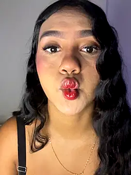 Snapshot of Michelle_johnson_ chatting on November 2025 03:55:02 PM Michelle johnson online show from November 2025 03:55:02 PM