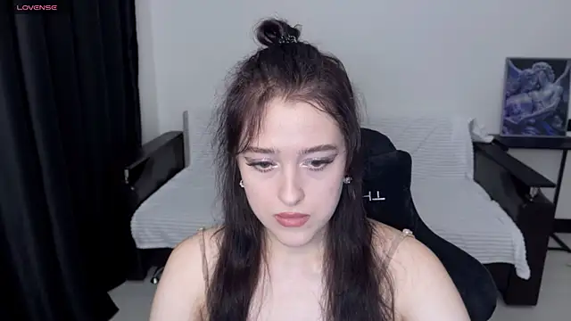 Sunshine J online show from October 2025 01:42:02 PM