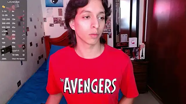 DannyPhantom555 online show from October 2025 05:14:02 PM