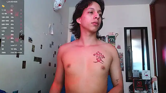 DannyPhantom555 online show from October 2025 04:29:02 PM