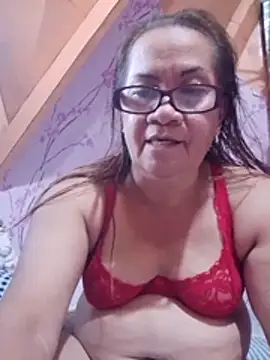 Snapshot of vickyhot1966 chatting on May 2026 09:27:02 AM vickyhot1966 online show from May 2026 09:27:02 AM