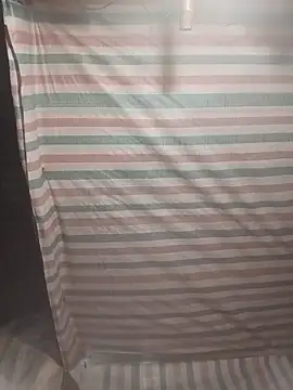 Snapshot of Love-Mama33 chatting on October 2025 10:41:02 AM Love-Mama33 online show from October 2025 10:41:02 AM