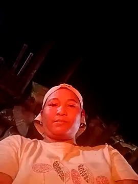 Snapshot of Love-Mama33 chatting on October 2025 11:34:02 AM Love-Mama33 online show from October 2025 11:34:02 AM