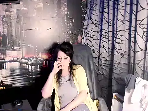 Snapshot of AMOURSWEET2025 chatting on February 2026 06:13:02 PM AMOURSWEET2025 online show from February 2026 06:13:02 PM