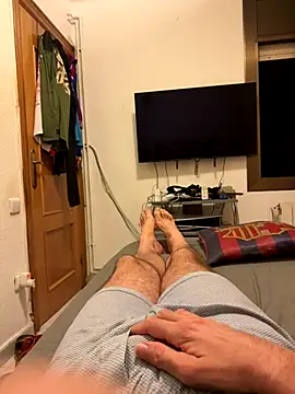 gigolobcn online show from September 2025 03:17:01 AM