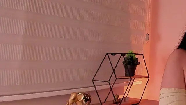 Emma  clark  online show from March 2026 12:23:01 PM