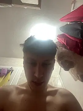 Snapshot of efeees35 chatting on February 2026 10:35:01 PM efeees35 online show from February 2026 10:35:01 PM