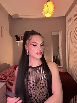 lacattiva online show from December 2025 05:08:02 PM