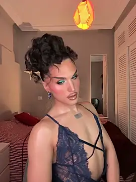 lacattiva online show from December 2025 09:23:02 PM