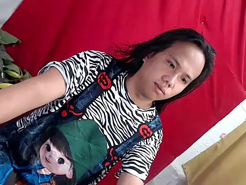 Snapshot of Cockyliciousx chatting on May 2026 11:15:02 AM Cockyliciousx online show from May 2026 11:15:02 AM