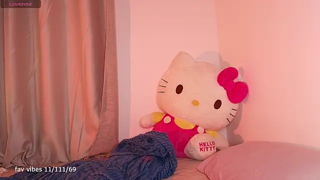 dulceangel   online show from September 2025 02:12:02 AM