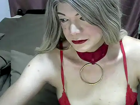 Snapshot of CREAMY_BANANA chatting on September 2025 10:39:02 AM CREAMY BANANA online show from September 2025 10:39:02 AM