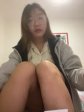 sisi-maiden online show from March 2026 12:50:02 PM