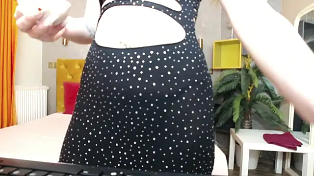 DashaFlame online show from April 2026 12:36:01 PM