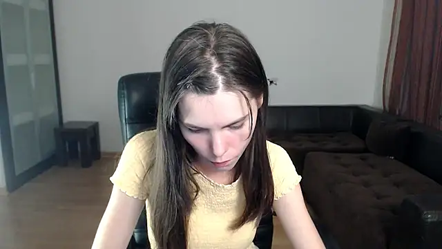 AmelieReve online show from September 2025 04:09:02 PM