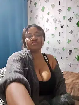 Avannay online show from October 2025 12:43:01 AM