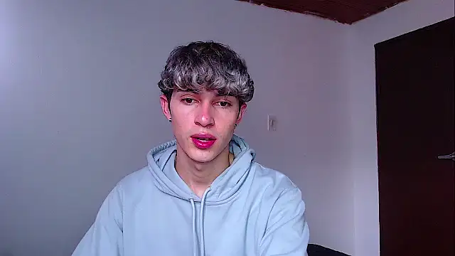 john vichenso online show from December 2025 08:17:01 PM