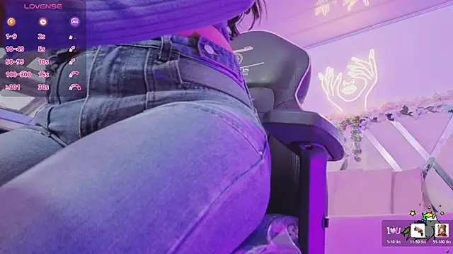 ZURY TAY online show from March 2026 11:46:02 AM