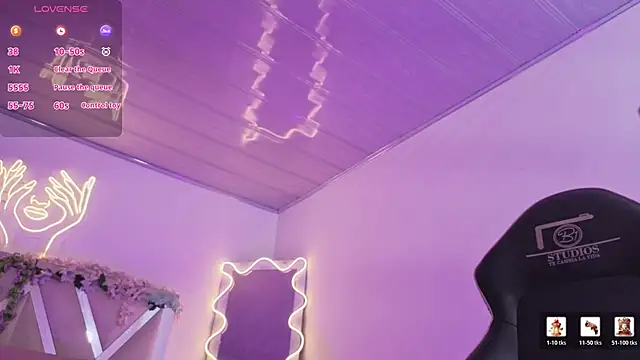 ZURY TAY online show from April 2026 11:58:01 AM