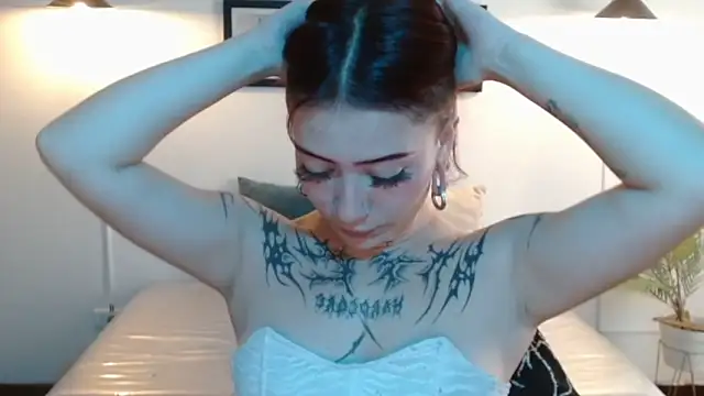 Evanss lx online show from April 2026 07:21:02 PM