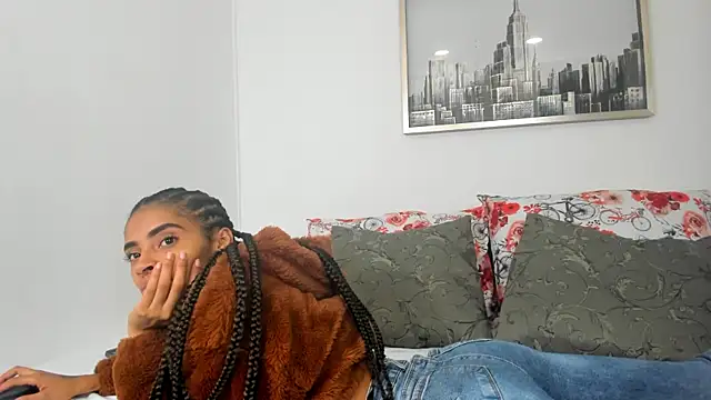 Snapshot of sarah_ashbourne chatting on September 2025 11:56:02 AM sarah ashbourne online show from September 2025 11:56:02 AM