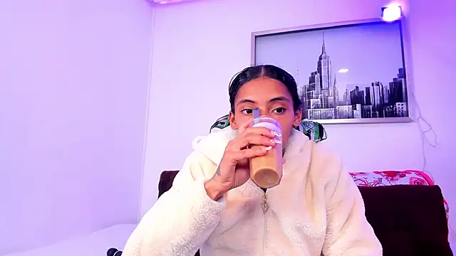 Snapshot of sarah_ashbourne chatting on October 2025 11:52:02 AM sarah ashbourne online show from October 2025 11:52:02 AM