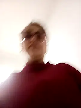 Lady 16 online show from December 2025 06:38:02 PM