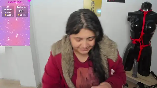 Snapshot of TifanyAmazinng chatting on September 2025 12:43:02 PM TifanyAmazinng online show from September 2025 12:43:02 PM