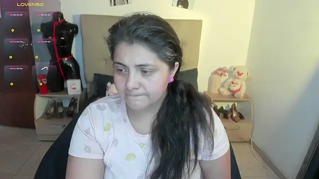 Snapshot of TifanyAmazinng chatting on January 2026 01:16:02 PM TifanyAmazinng online show from January 2026 01:16:02 PM