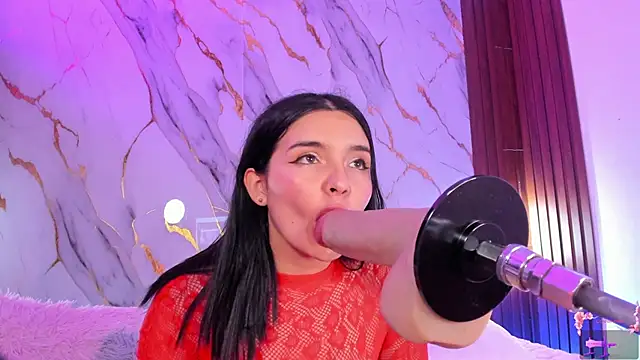 alicecute77 online show from May 2026 02:28:02 AM