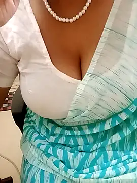 tami lavanya online show from December 2025 01:42:01 PM