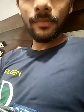 Snapshot of mayur_raaje chatting on February 2026 05:16:02 PM mayur raaje online show from February 2026 05:16:02 PM