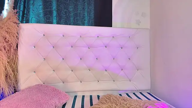 tatixxxvega online show from April 2026 06:31:02 PM