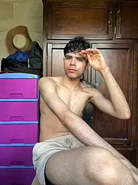 Snapshot of Axel-Mejia chatting on November 2025 06:41:02 PM Axel-Mejia online show from November 2025 06:41:02 PM