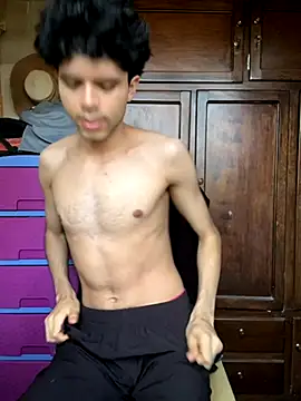 Snapshot of Axel-Mejia chatting on November 2025 12:48:02 PM Axel-Mejia online show from November 2025 12:48:02 PM